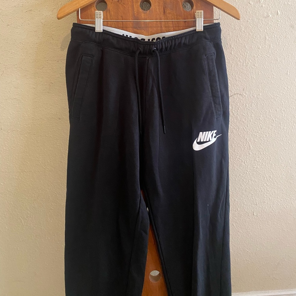 Women’s nike sweatpants